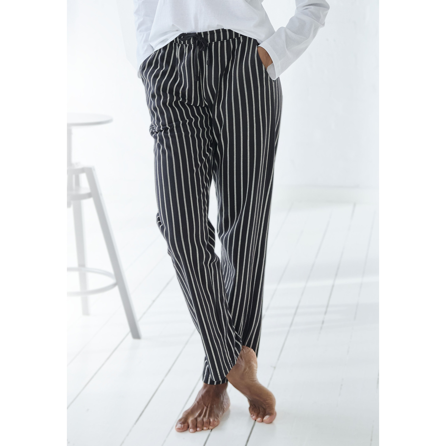 VIVANCE DREAMS Pyjamahose Damen schwarz-weiß gestreift Gr.40/42 von VIVANCE DREAMS