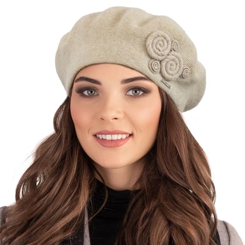 VIVISENCE Baskenmütze Damen Winter Elegante Mit Klassischem Herbst Frauen Mütze Schnitt Warmer Wollmischung Floraler Applikation Perfekter Passform Ideal Für Kalte Tage Modell, Beige,Einheitsgröße von VIVISENCE