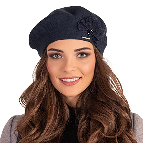 Vivisence Baskenmütze Winter Damen Mit Klassischem Schnitt Elegante Mütze Mit Wärmendem Garn Mit Wollzusatz Wintermütze Für Frauen Blumenapplikation Perfekte Anpassung Modell, Dunkelblau,Einheitsgröße von VIVISENCE