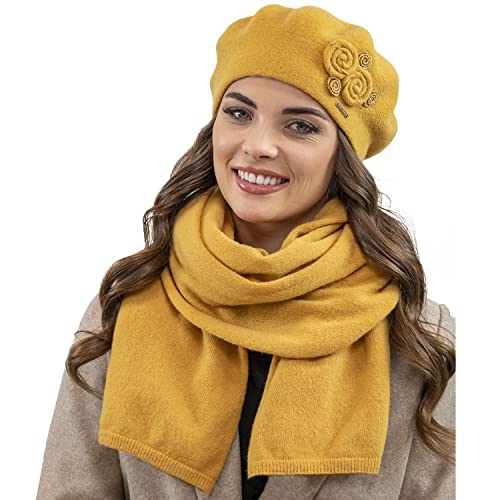 VIVISENCE Elegantes Damen Winter Set Aus Baskenmütze Und Langem Schal Aus Wärmendem Wollgarn Perfekte Passform Für Kalte Wintertage Ideal Für Elegante Und Sportliche Outfits, Honig,Einheitsgröße von VIVISENCE