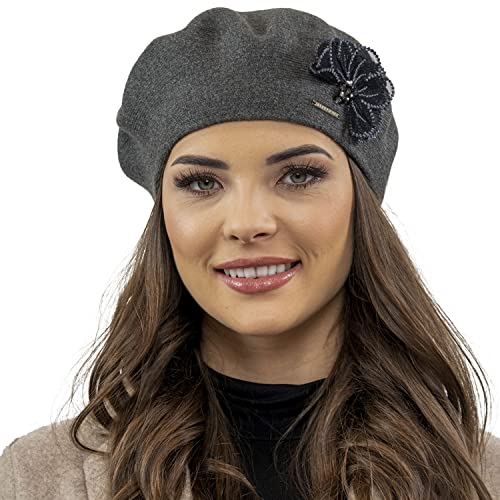 Vivisence Baskenmütze Winter Damen Mit Klassischem Schnitt Elegante Mütze Mit Wärmendem Garn Mit Wollzusatz Wintermütze Für Frauen Blumenapplikation Perfekte Anpassung Modell, Dunkelgrau,Einheitsgröße von VIVISENCE