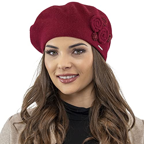 VIVISENCE Baskenmütze Damen Winter Elegante Mit Klassischem Herbst Frauen Mütze Schnitt Warmer Wollmischung Floraler Applikation Perfekter Passform Ideal Für Kalte Tage Modell, Weinrot,Einheitsgröße von VIVISENCE