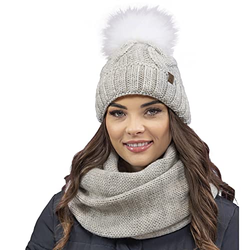 VIVISENCE Damen Bommelmütze Und Schal Set Warm Kopfbedeckung Und Halsbedeckung Für Herbst Und Winter Warm Dick, Wintermütze Mit Bommel, Winterset Für Frauen, Hergestellt In Der EU, Beige-Melange von VIVISENCE