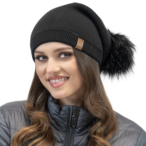 VIVISENCE Damen Winter Mütze Mit Bommel Klassischen Stil Verlängerter Hinterteil Für Perfekten Sitz Doppelt Gefalteter Strickstoff Ideal Für Kalte Wintertage Modell 70105, Schwarz,Einheitsgröße von VIVISENCE