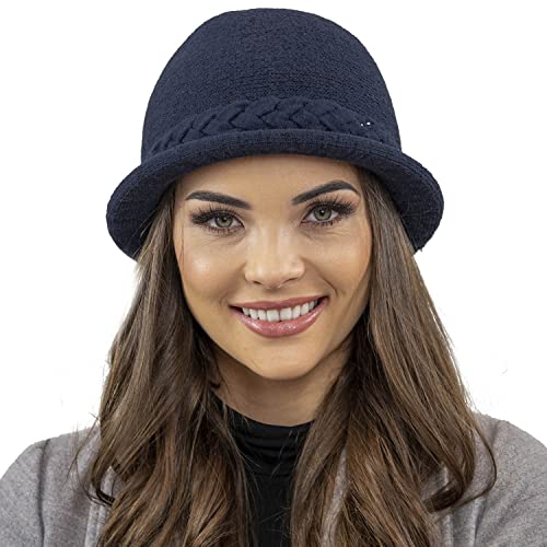 VIVISENCE Damen Winter Hut Mit Klassischem Stil Herbst Warme Strickmütze Garn Mit Wolle Perfekte Passform Wintermütze Für Frauen Modell 7043, Dunkelblau,Einheitsgröße VIVISENCE Damen Winter Hut Mit Klassischem Stil Herbst Warme Strickmütze Garn Mit Wolle Perfekte Passform Wintermütze Für Frauen Modell 7043, Dunkelblau,Einheitsgröße von VIVISENCE