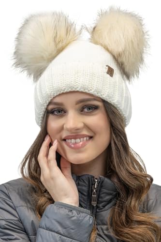 VIVISENCE Winter Mütze Mit Zwei Bommel Für Damen Aus Wärmendem Garn Mit Antistatischer Wirkung Bommelmütze Aus Weichem Innenfutter Perfekte Passform Für Kalte Wintertage Modell, Ecru,Einheitsgröße von VIVISENCE