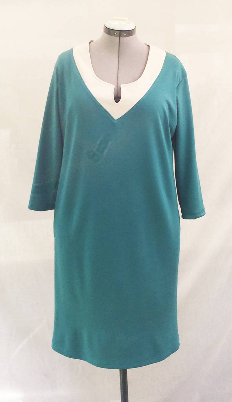 Zweifarbige Smaragd Grün Kleid in Milano Jersey - Tunika Und Off-White Handgefertigt Made France von VLbasics