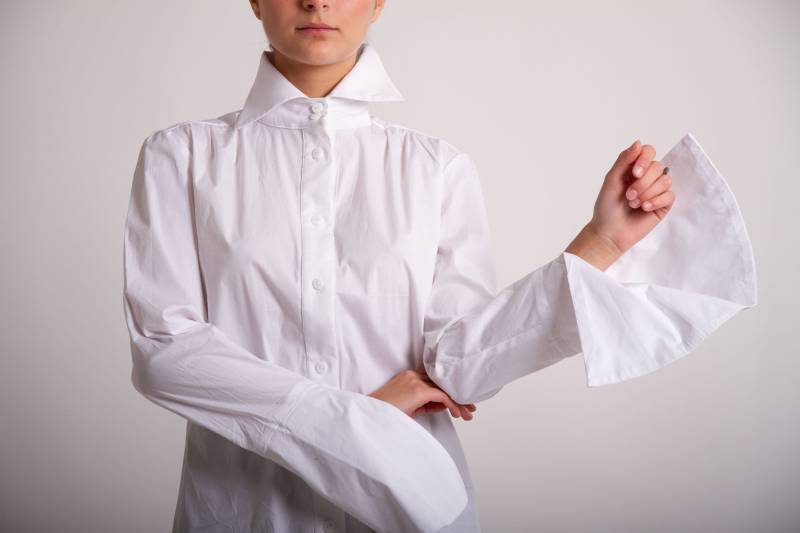 Weißes Elegantes Hemd. Ostern. Baumwolle Bluse Frauen. .unikate Designer Shirts. Longshirt. Auf Bestellung von VLstudio