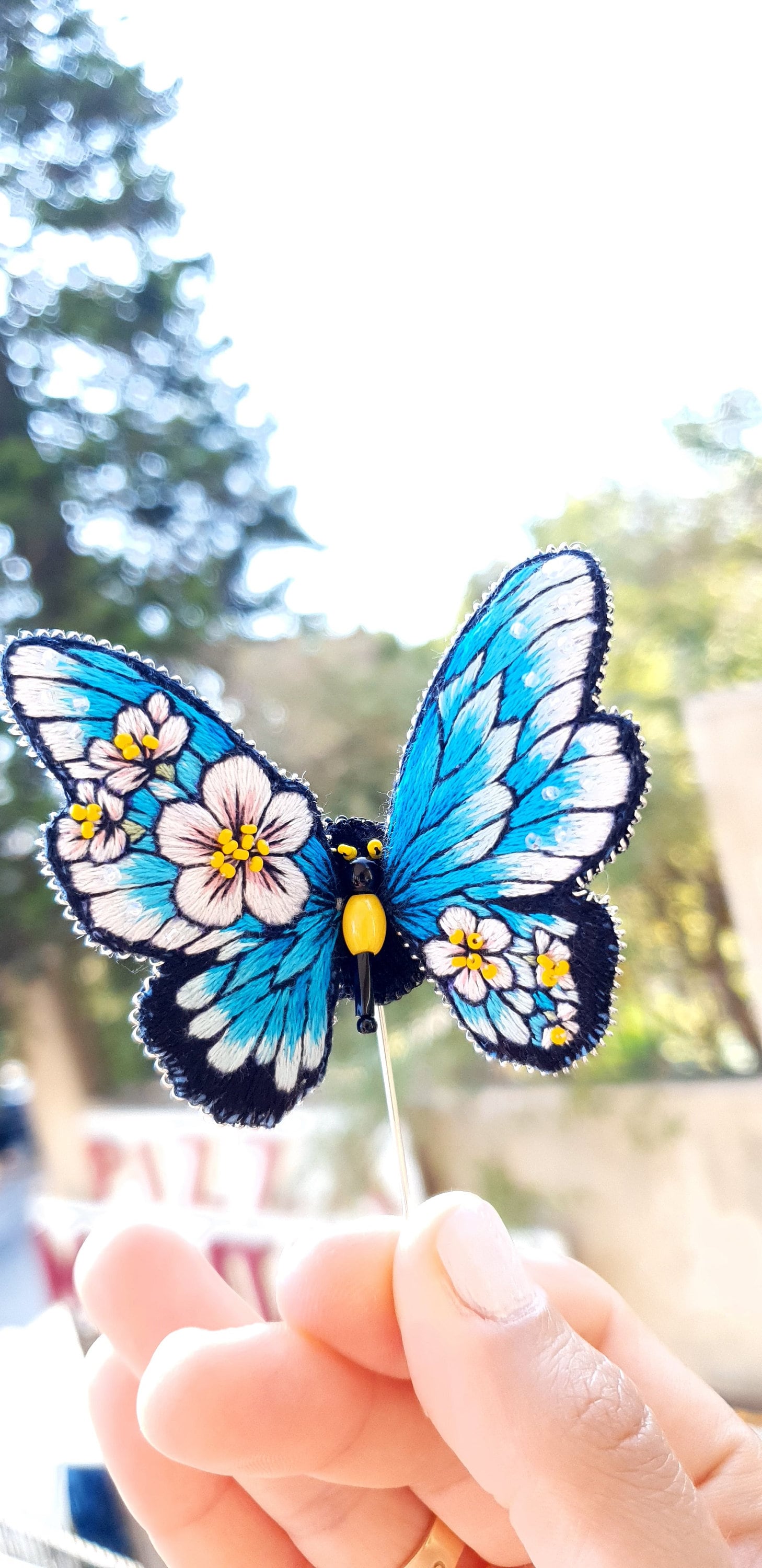 Bestickter Schmetterling Pin, Brosche Bestickter Schmetterling Pin, Brosche von VMartByValentyna