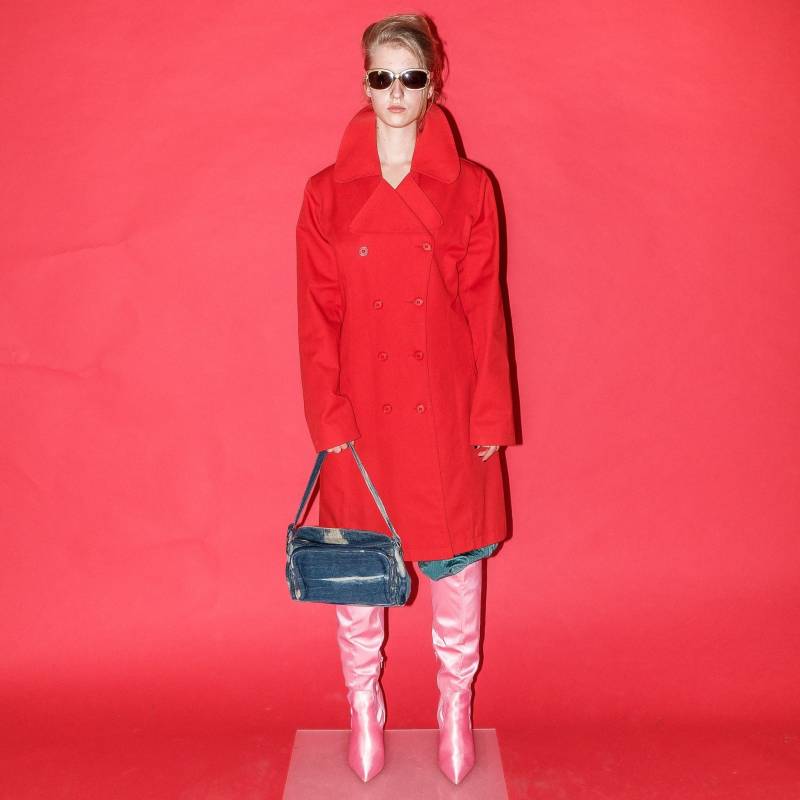 90Er Vintage Chic Eleganter Doppelreihiger Mantel in Candy Rot von VOLGAVINTAGE