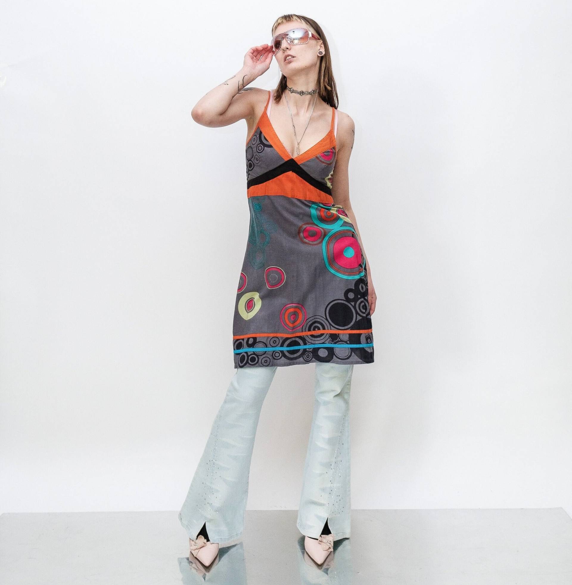 90Er Vintage-Chic Sommerkleid Mit Abstraktem Print in Multi von VOLGAVINTAGE