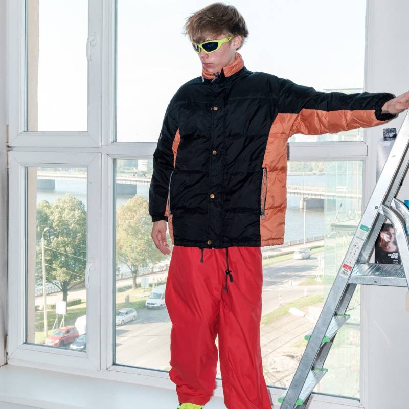 Vintage Y2K Wattierte Steppjacke in Schwarz & Orange von VOLGAVINTAGE