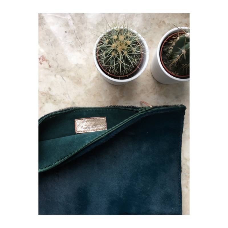 Pony-Haar-Leder-Clutch von VSebastianLondon