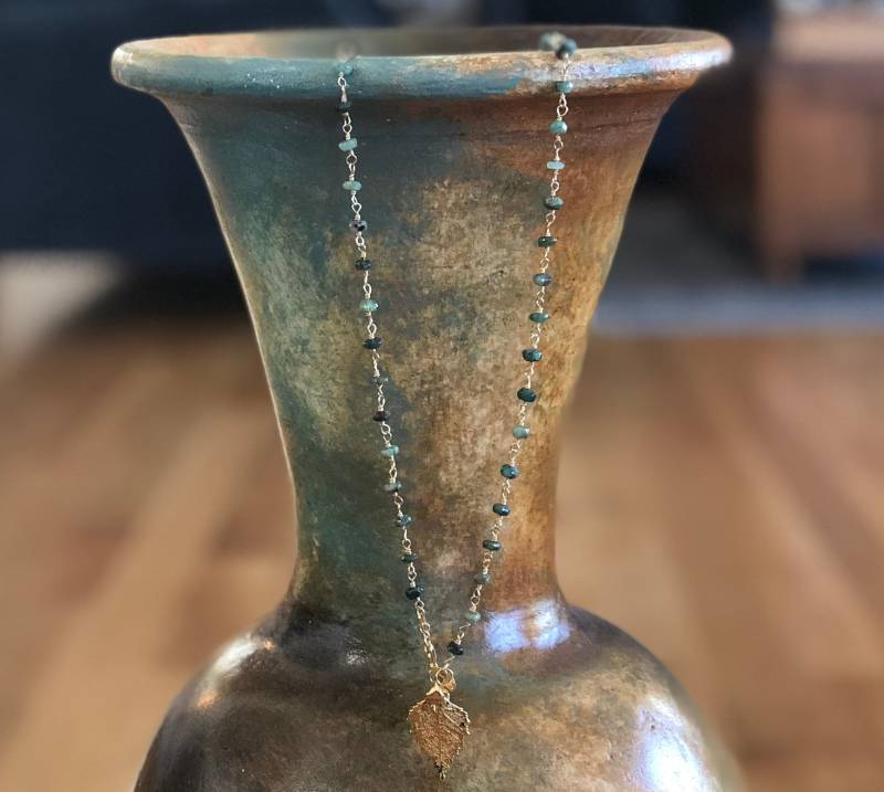 Draht Gewickelt Smaragd Halskette von VVDesignsStore