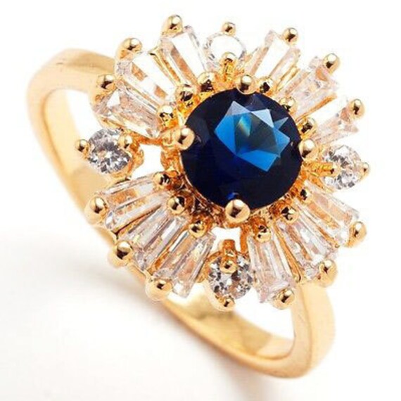 24K Gold Blauer Glasur Zirkonia Statement Ring Größe 8, Ring, Braut, Verlobung, Cocktail von VaLaReseBoutique