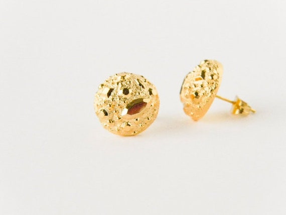 Geode Edelstein Ohrringe - Zierliche Gold Ohrringe, Geschenk Für Sie Unter 20 von VaLaReseBoutique