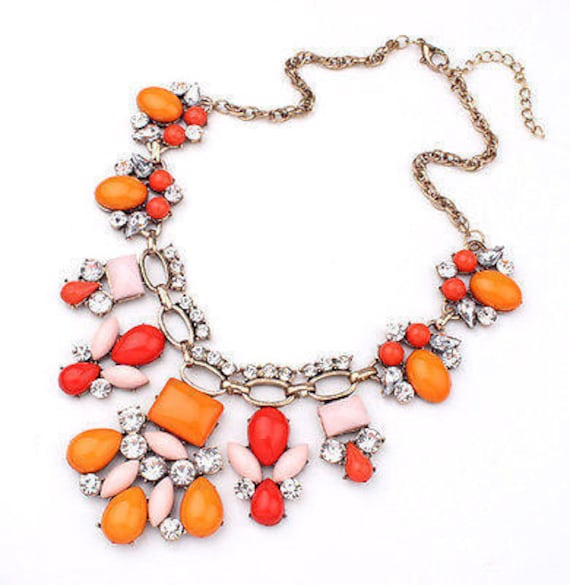 Traumstein Strass Halskette, Pastell Statement Trendy von VaLaReseBoutique