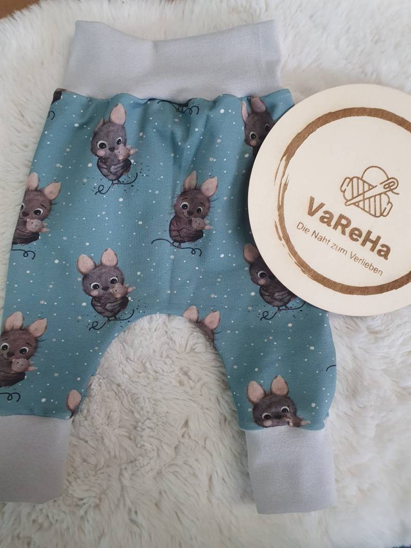 Hose Pumphose Für Kinder Mit Fledermaus Größe 62 Bis 74 von VaReHaDesign