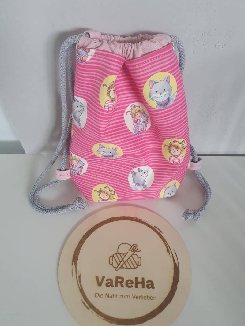 Turnbeutel Mit Muster Meine Freundin Conni Kater Mau Für | Klein-Kinder Z. B. Im Kindergartenalter, Farbe Rosa von VaReHaDesign