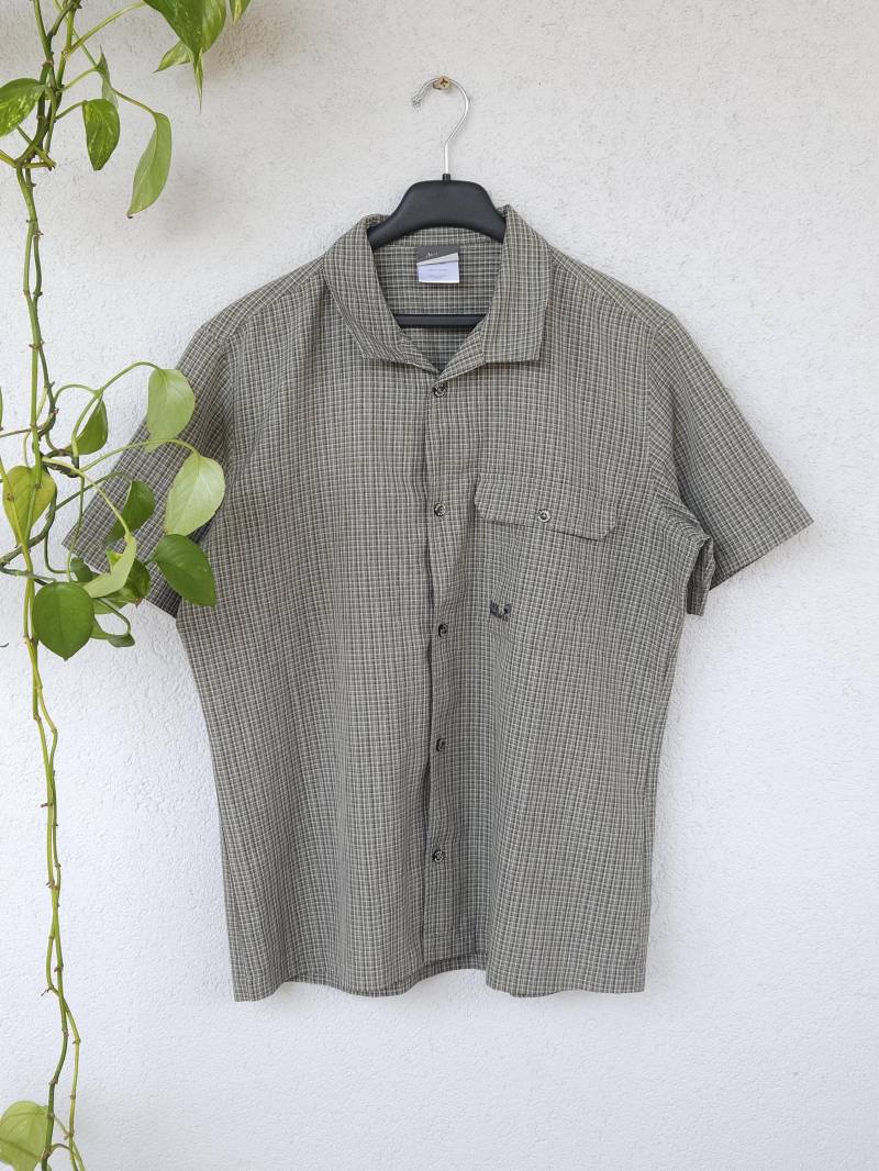 Vintage 90Er Hemd Kariert Von Jack Wolfskin - Wandershirt Kurzarm Herren Größe L Khaki Leichtes Sommer Shirt Zum Wandern Vintage 90Er Hemd Kariert Von Jack Wolfskin - Wandershirt Kurzarm Herren Größe L Khaki Leichtes Sommer Shirt Zum Wandern von VaiaVintage