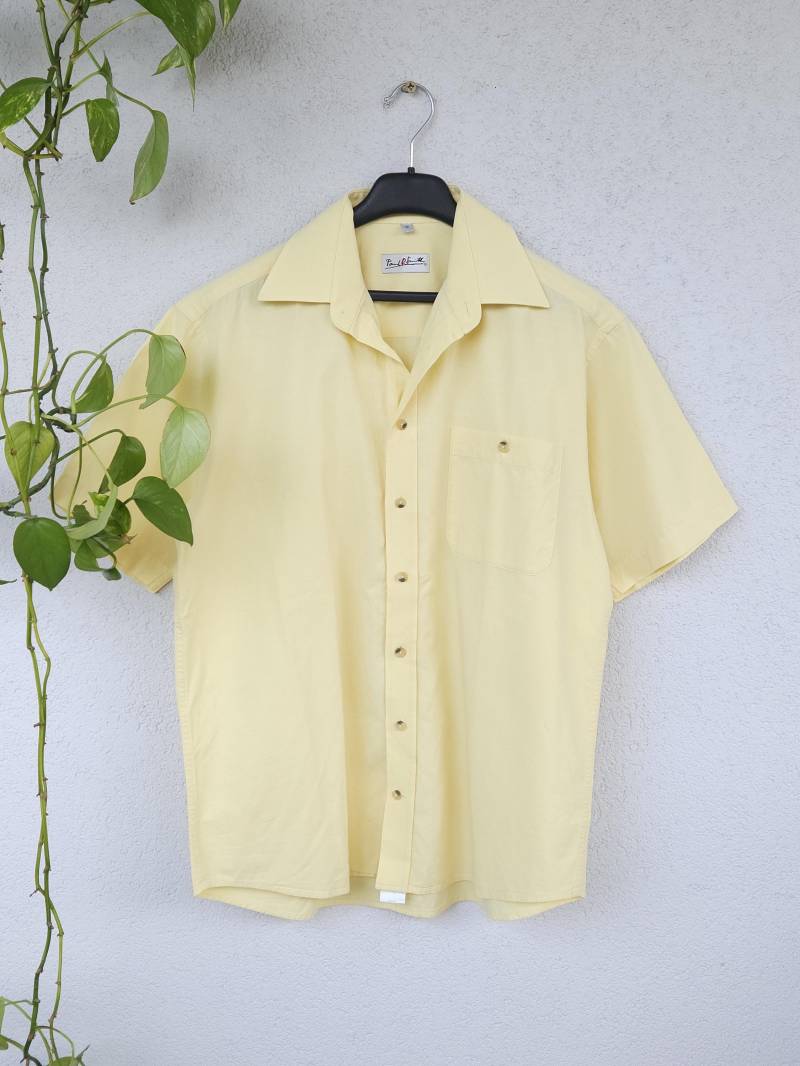 Vintage 90Er Hemd Von Paul R. Smith - Kurzarm Herren Größe M Luftig Leichtes Gelbes Sommer Baumwoll Shirt Vintage 90Er Hemd Von Paul R. Smith - Kurzarm Herren Größe M Luftig Leichtes Gelbes Sommer Baumwoll Shirt von VaiaVintage