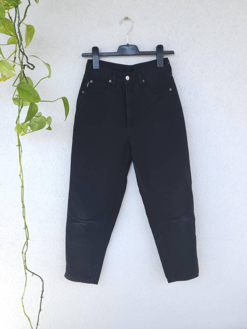 Vintage 90Er Kordhose Von Angels - Damen Größe M Schwarze Kord Hose Mit Geradem Bein Retro 80Er Pleated Pants von VaiaVintage