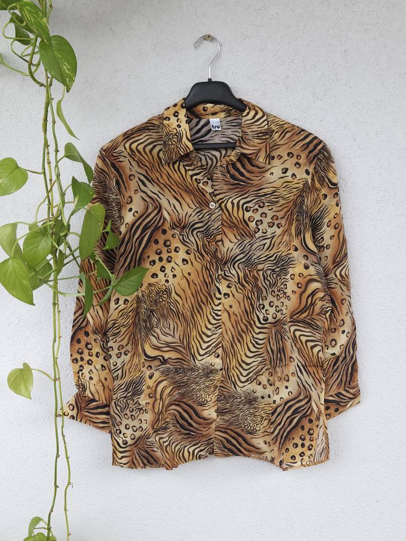 Vintage Animal Print Bluse Hemd Langarm Sommershirt Damen Gr. 40 | L Retro 80S 90S Hippie Shirt von VaiaVintage