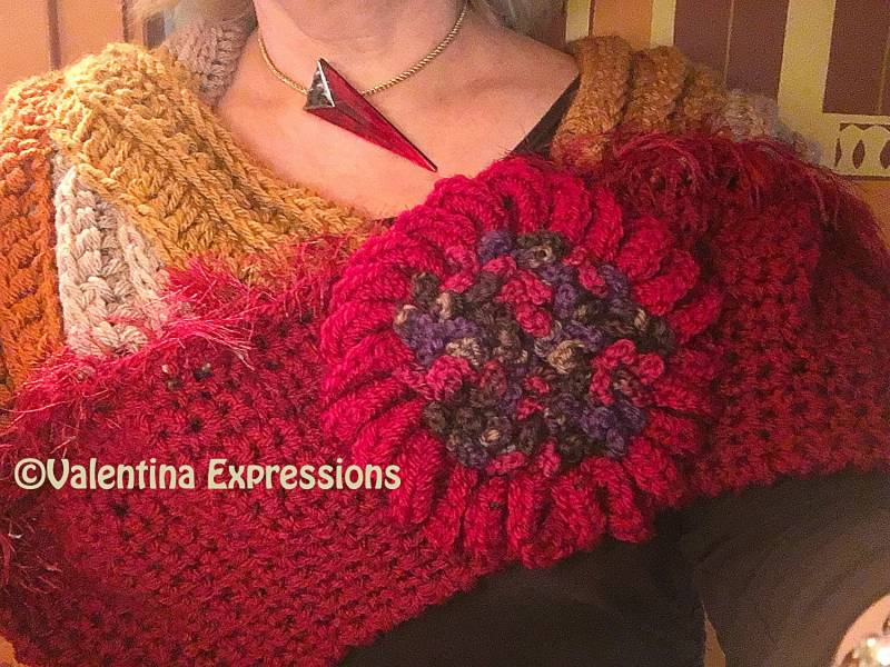 Capelet in Vier Farben Capelet in Vier Farben von ValentinaExpressions