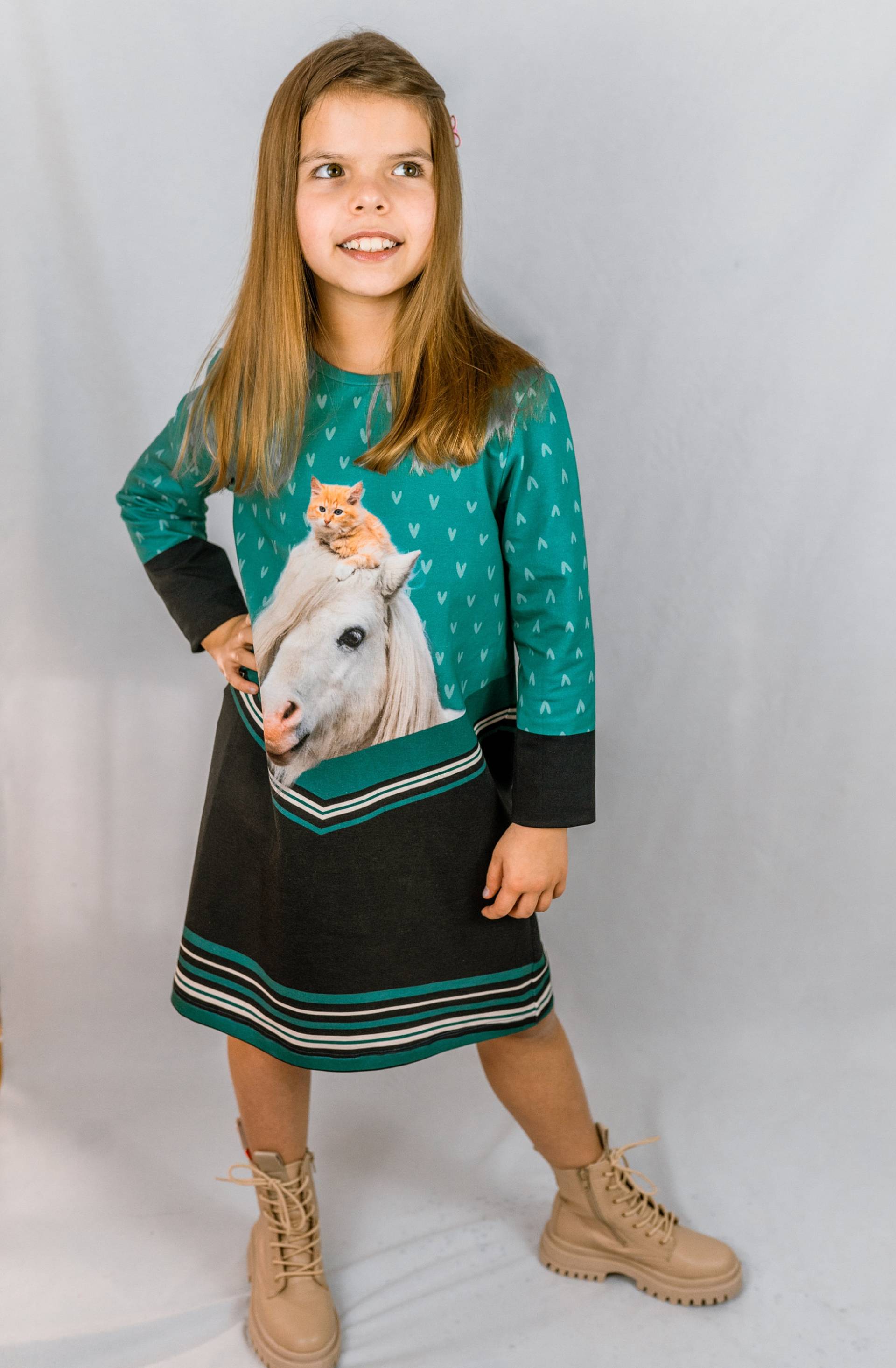 Mädchen Geschenk Jersey Kleid Mit Print, Buntes Vollärmell, Winter Frühlingskleid Mädchen, Frühlings Print von Valentinamuenchen
