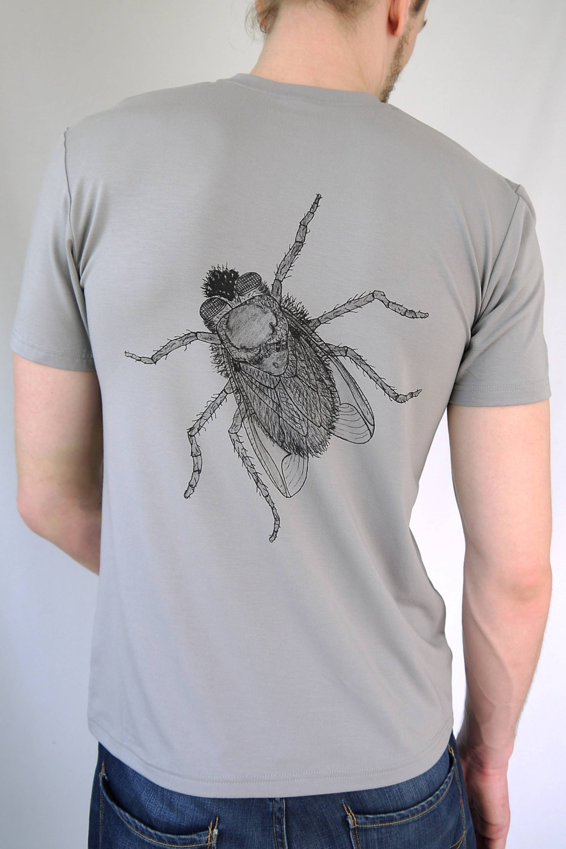 Original Herren Print T-Shirt Fliege, Rückendruck Baumwolle T-Shirt, Insects Unisex Shirt, Elegant von Valentinamuenchen
