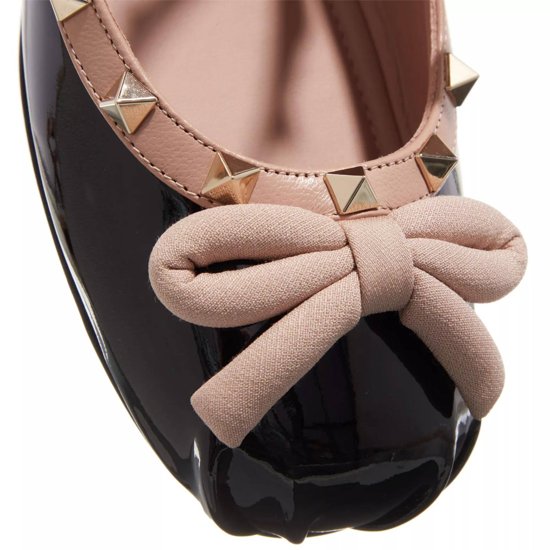 Valentino Garavani Loafers & Ballerinas - Ballerina Rockstud - Gr. 36 (EU) - in Beige - für Damen von Valentino Garavani