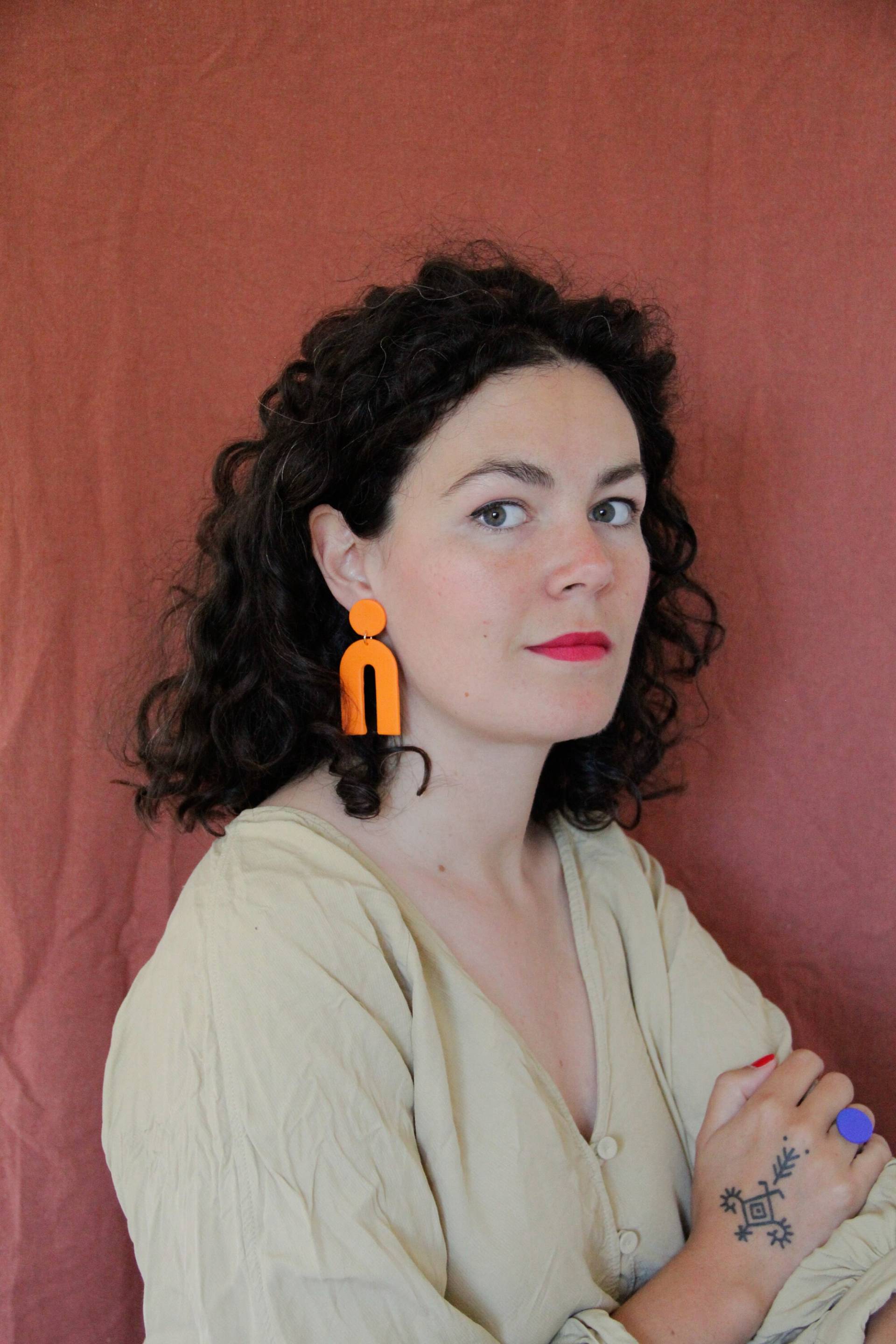 M A D O Orange ~ Traum-Ohrringe Aus Polymerton~Besondere Unikate Als Geschenkidee~Farbenfrohe Statement Hingucker M A D O Orange ~ Traum-Ohrringe Aus Polymerton~Besondere Unikate Als Geschenkidee~Farbenfrohe Statement Hingucker von ValerieVienne