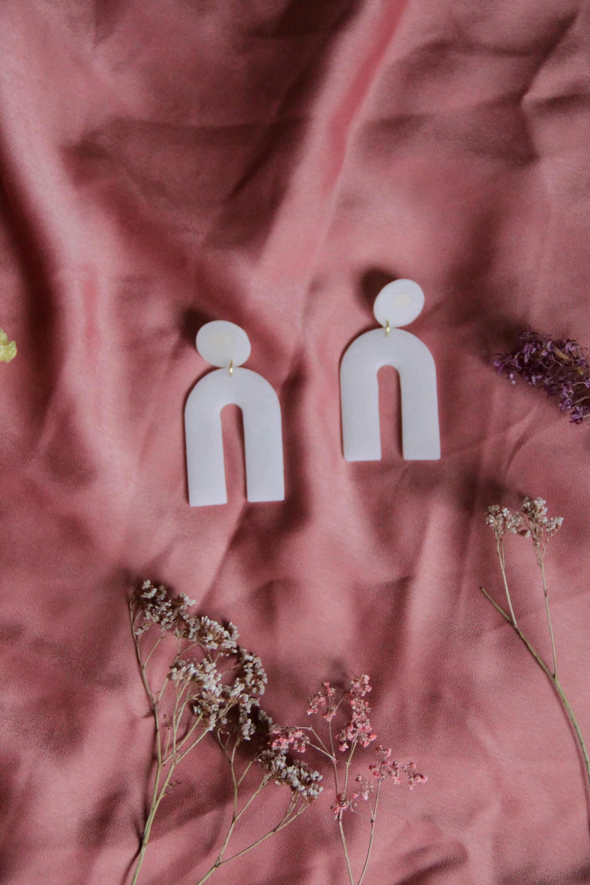 M A D O Transparent ~ Traum-Ohrringe Aus Polymerton~Besondere Unikate Als Geschenkidee~statement Hingucker M A D O Transparent ~ Traum-Ohrringe Aus Polymerton~Besondere Unikate Als Geschenkidee~statement Hingucker von ValerieVienne