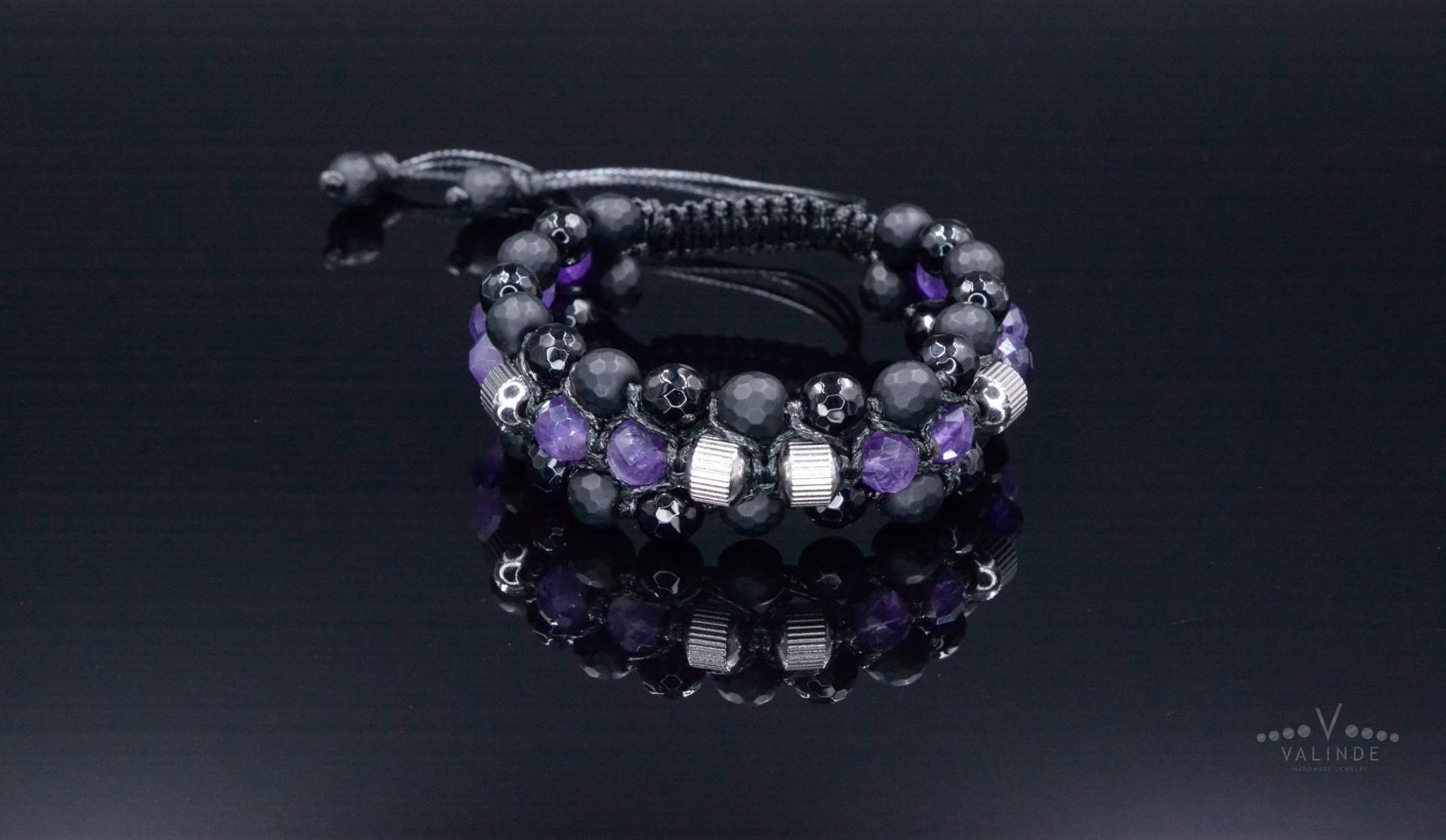 Amethyst Dreifach Armband - Herren Schwarzer Onyx Achat Makramee Verstellbar Dreireihiges Breites Kristall Geschenk Für Männer von Valinde