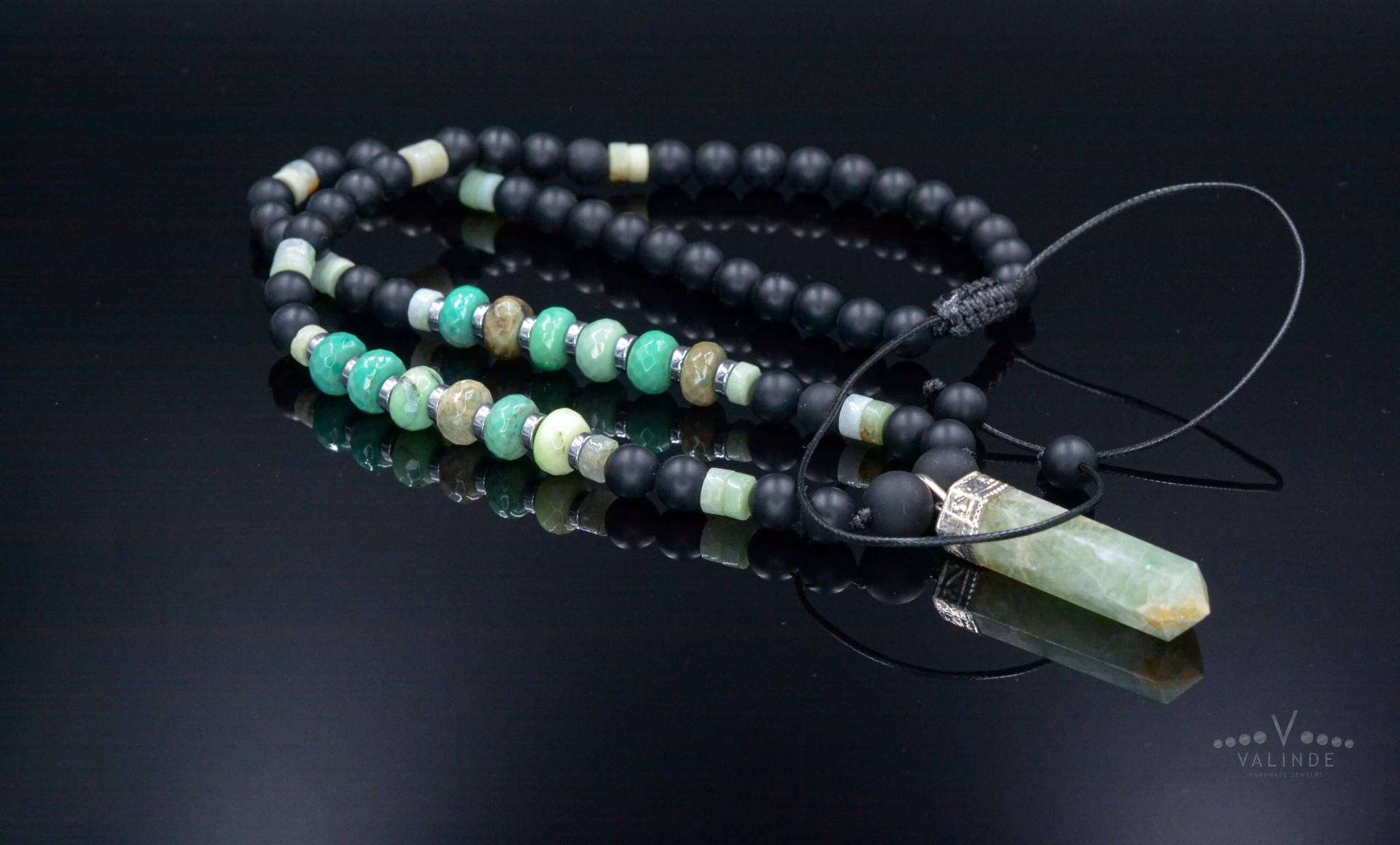 Grüne Jade Halskette - Stein Lange Schwarzer Onyx Geschenk Für Männer Verstellbare Kristallkette von Valinde