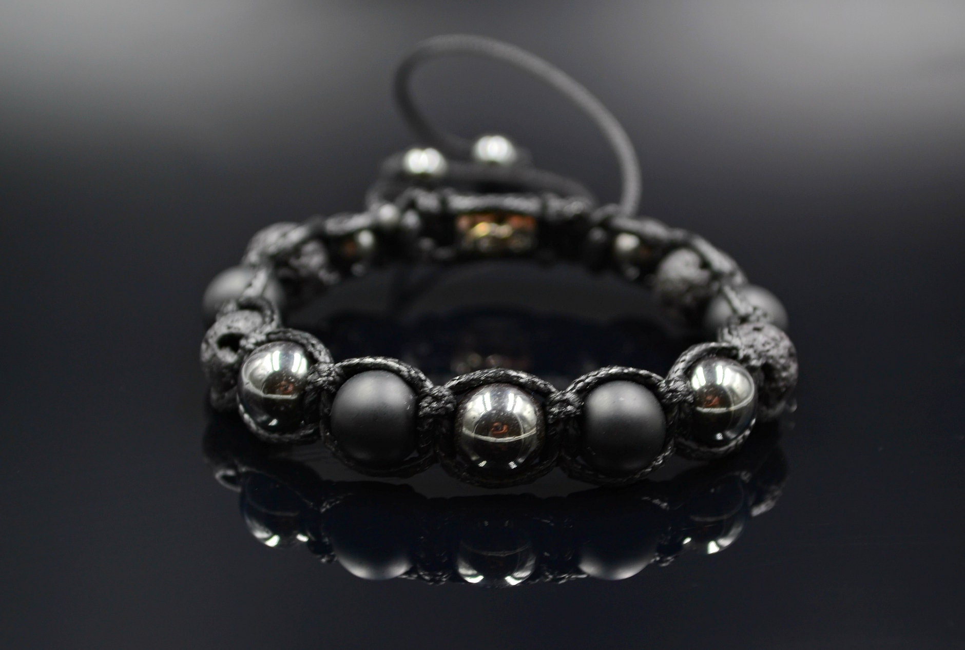 Herren Grau Hämatit Armband Onyx Lava Stein Perlen Edelstein Geschenk Für Männer Makramee von Valinde