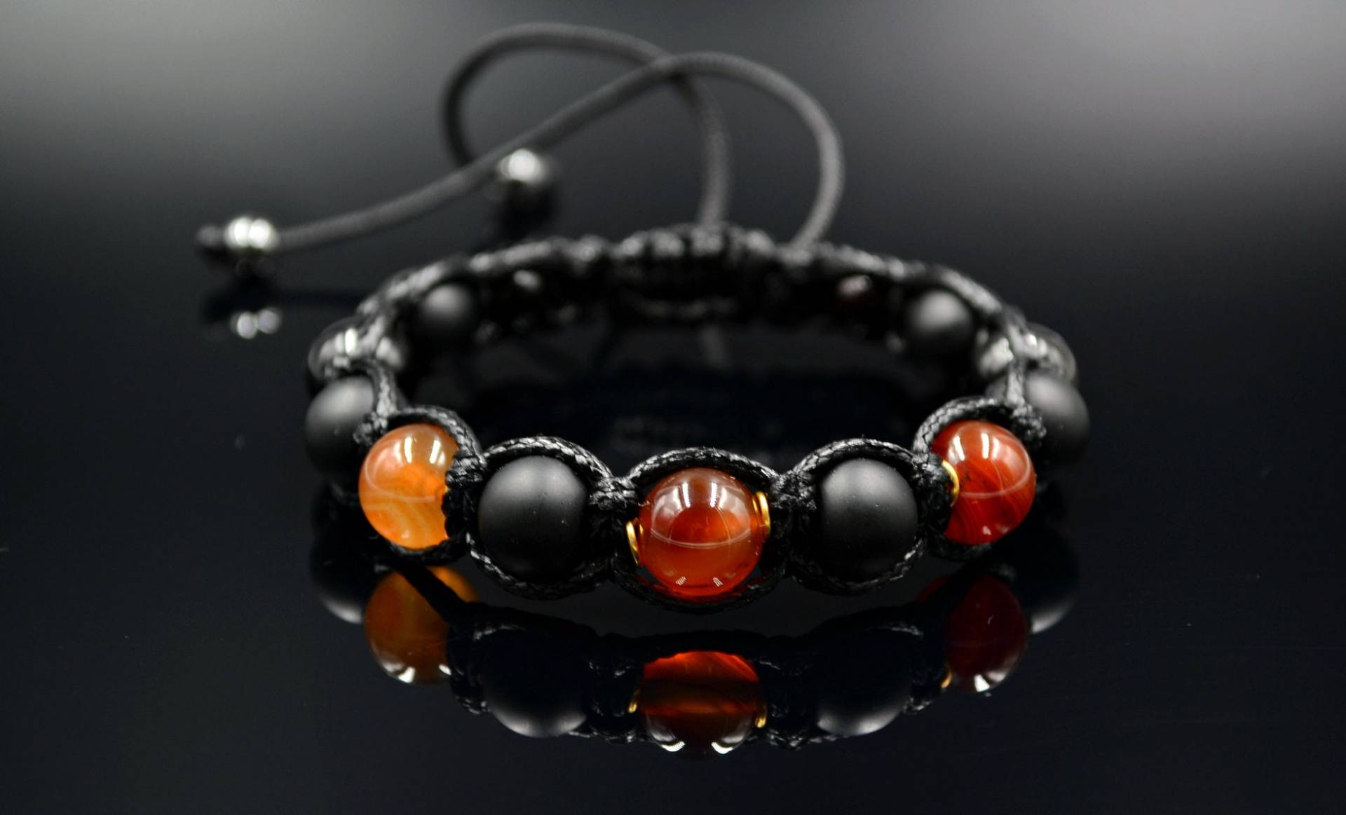 Herren Schwarzes Achat Armband Perlenarmband Onyx Geschenk Für Männer Feuer Orange Makramee Stein von Valinde