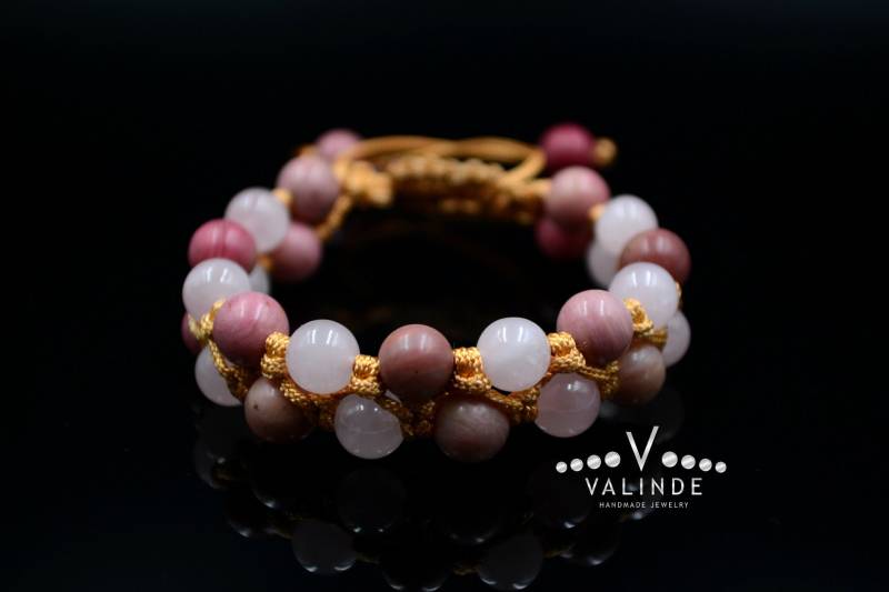 Rhodonit Doppelarmband Damen Makramee Armband Rosenquarz Geschenk Für Frauen Frau Doppelreihiges Verstellbares von Valinde