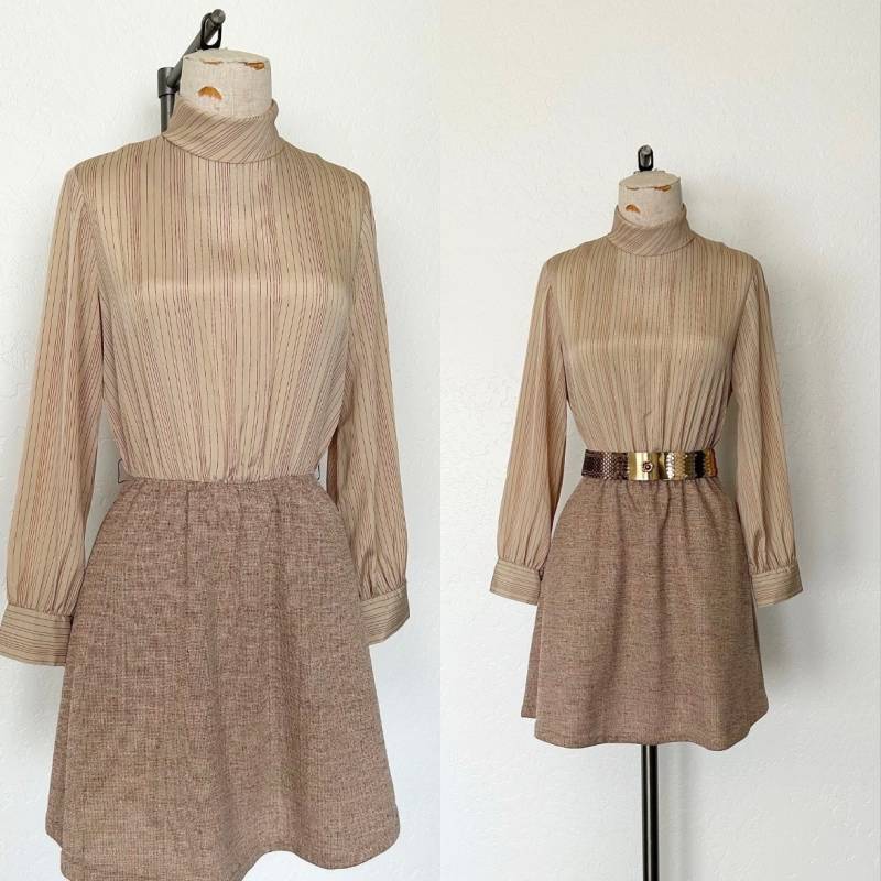 Vintage Mod 70Er Jahre Kleid Cappucino Farbig Langarm Stehkragen Mini Mit Taschen - S von ValleyGirlPhx