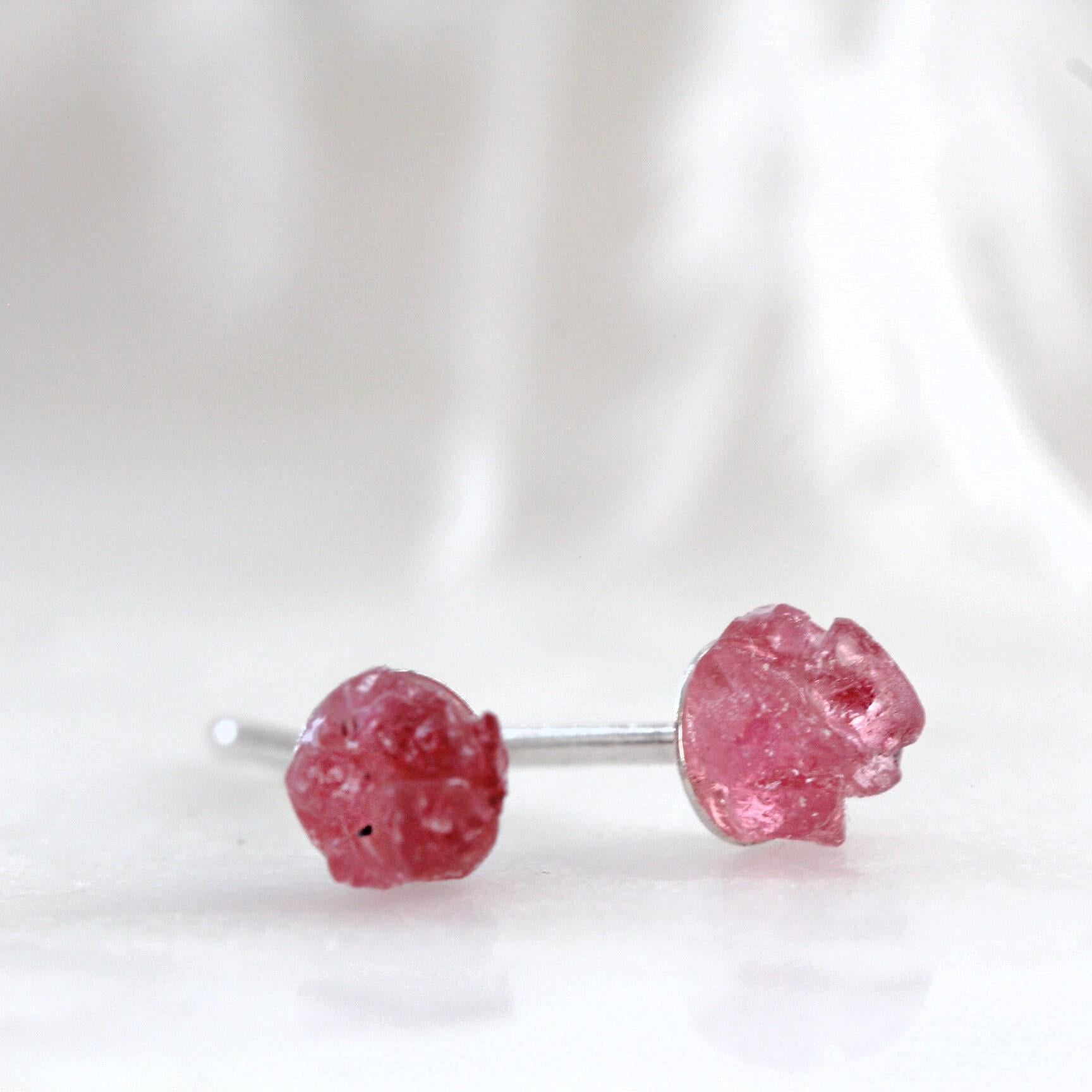 Rosa Turmalin Sterling Silber Ohrstecker Oktober Geburtsstein von VallomaJewelryShop