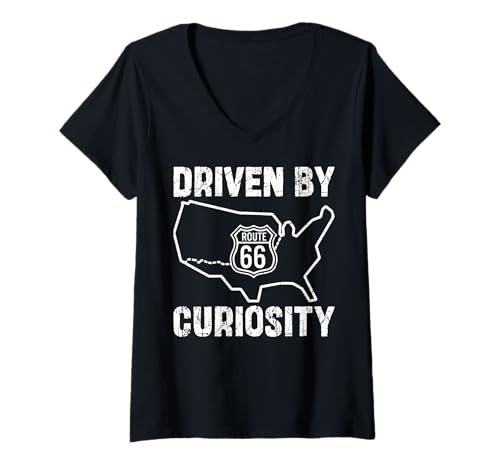 Damen Roadtrip — angetrieben von Neugier T-Shirt mit V-Ausschnitt Damen Roadtrip — angetrieben von Neugier T-Shirt mit V-Ausschnitt von Van Travel Apparel