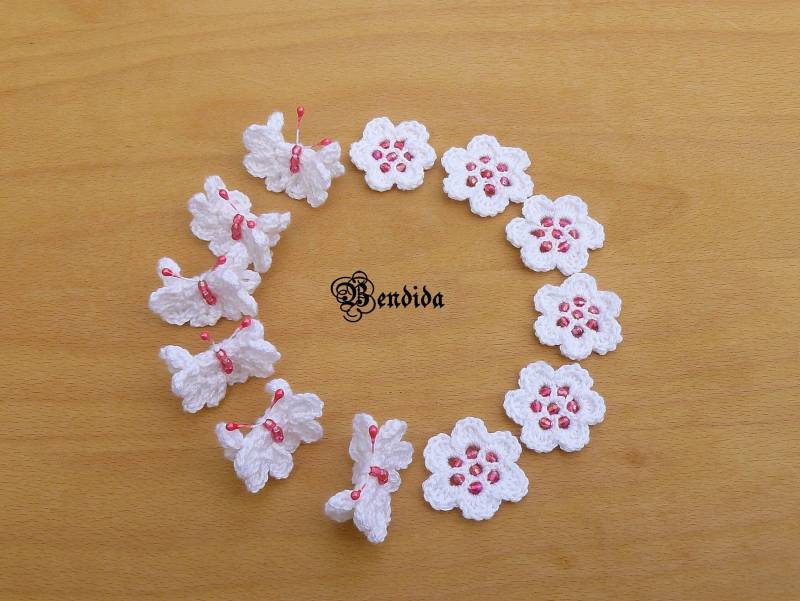 Gehäkelte Schmetterlings - Und Blumenapplikation, Perlenaufnäher, 12Er-Set von VanqG