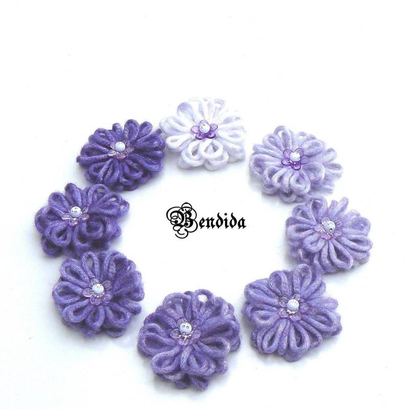 Lila Häkelblume Applikationen Shabby Chic Verzierungen | 8 Stück von VanqG