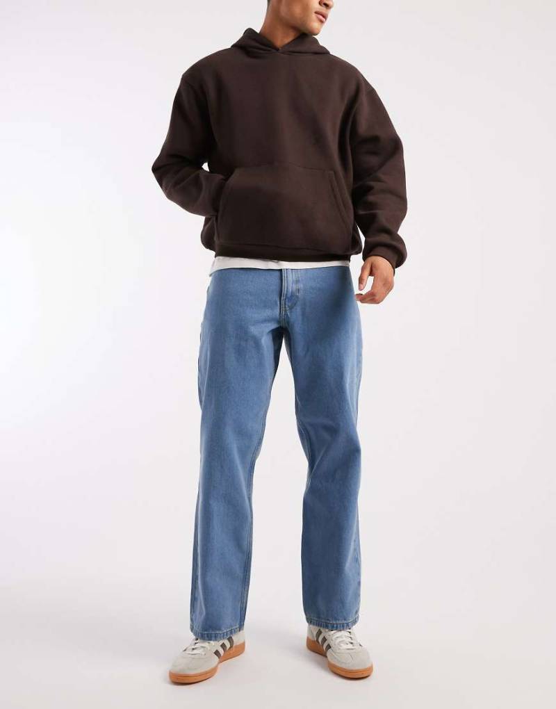 Vans - Check-5 - Locker geschnittene Jeanshose in blauer Stonewaschung von Vans