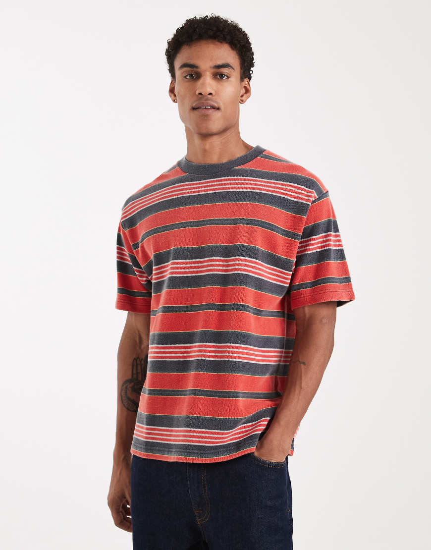 Vans - Gestreiftes Pikee-T-Shirt aus Strick in Racing Red-Rot von Vans