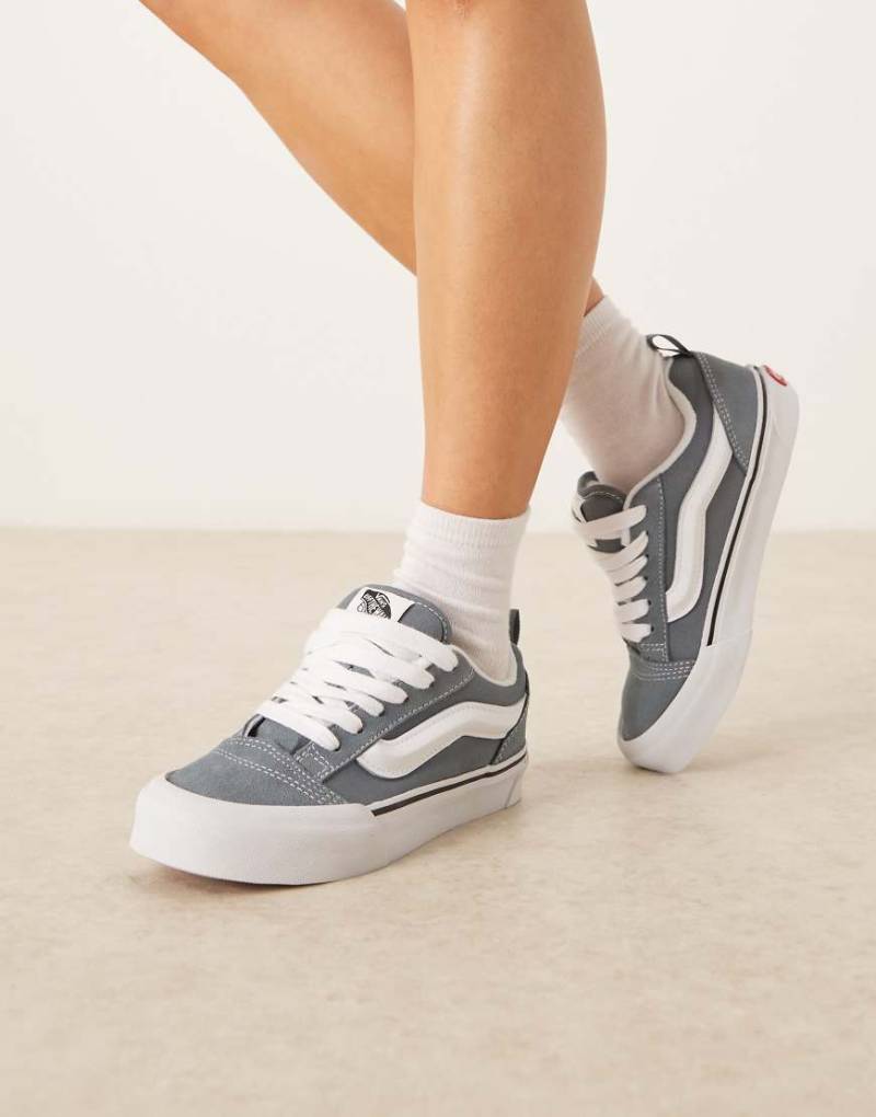 Vans - Knu Skool Colour Theory - Sneaker in Mittelblau von Vans