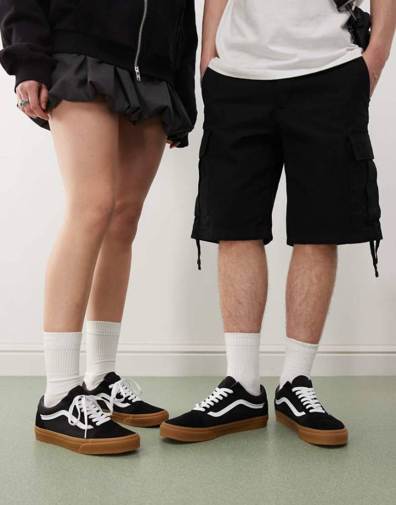 Vans - Old Skool - Sneaker in Schwarz mit Gummisohle von Vans