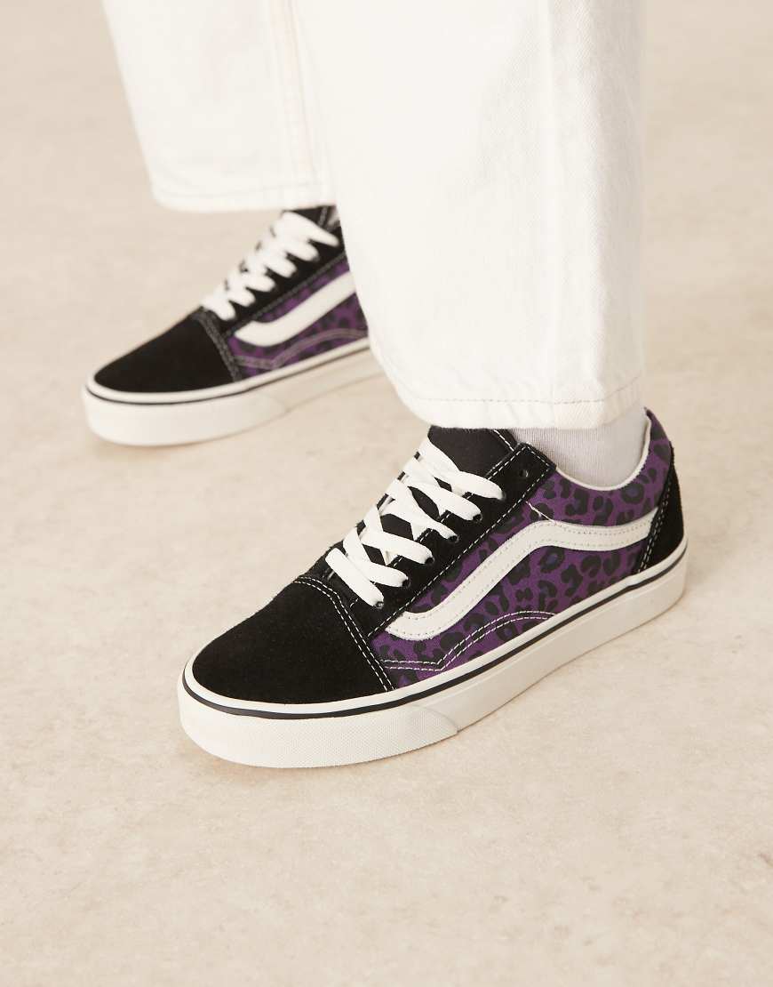 Vans - Old Skool - Sneaker in Schwarz und Lila mit Leopardenmuster von Vans
