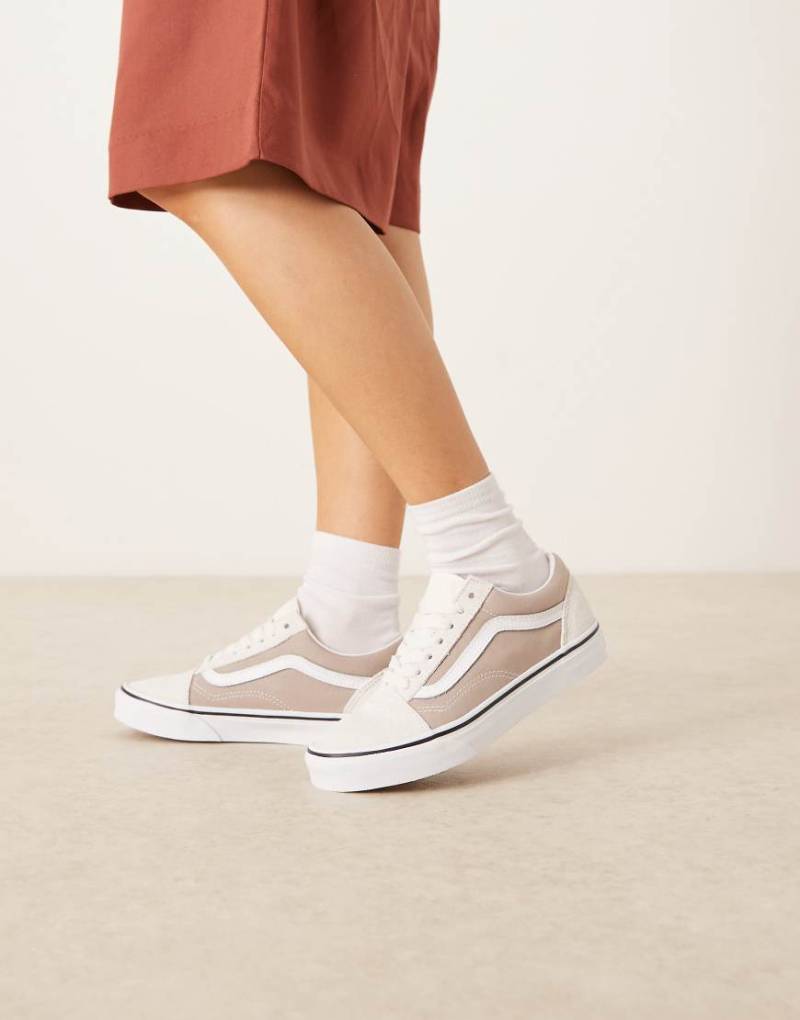 Vans - Old Skool - Sneaker in zwei neutralen Farbtönen von Vans