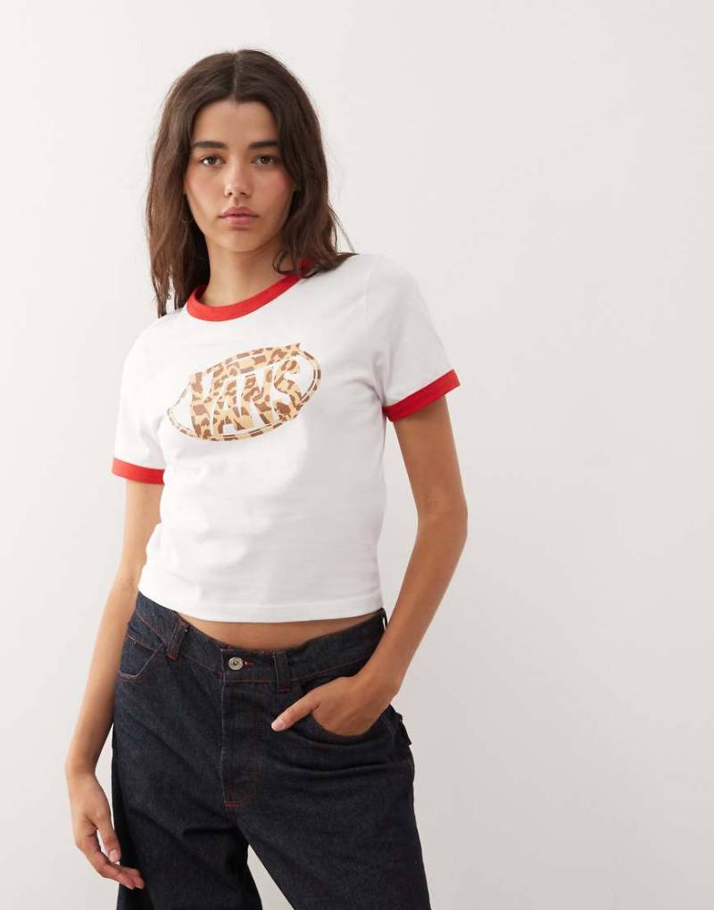 Vans - Ringer-T-Shirt in Renn-Rot mit ovalem Logo mit Leopardenmuster von Vans